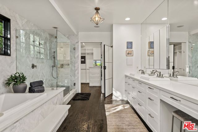 3159 Thatcher Avenue, Marina Del Rey, CA 90292