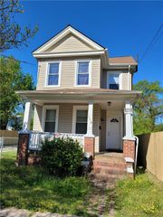 2318 Lansing Ave # B, Portsmouth, VA 23704