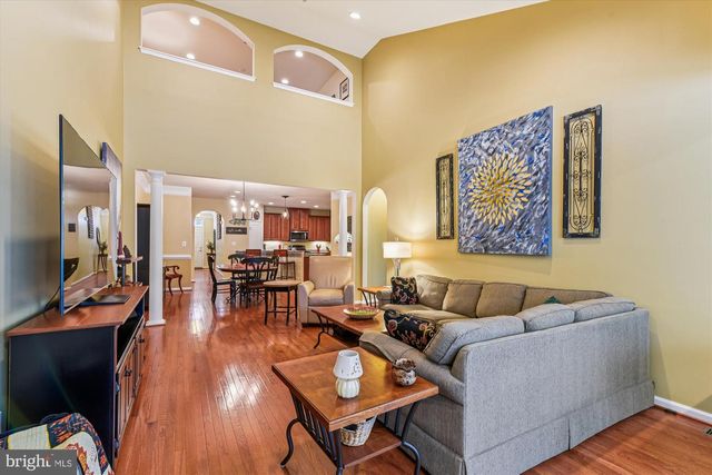 320 LENNOX DR, Fallston, MD 21047