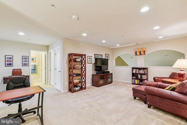 320 LENNOX DR, Fallston, MD 21047