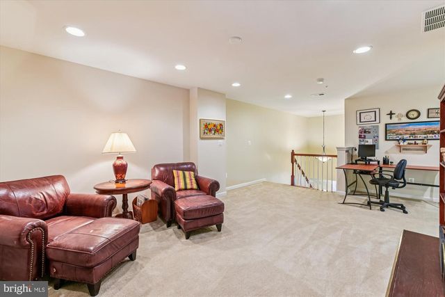 320 LENNOX DR, Fallston, MD 21047