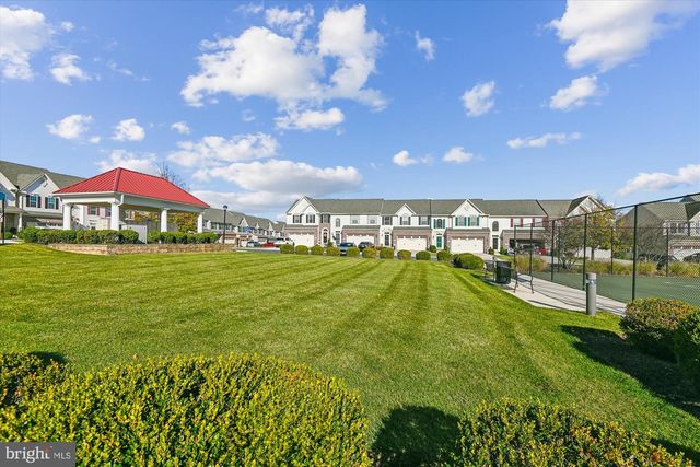 320 LENNOX DR, Fallston, MD 21047