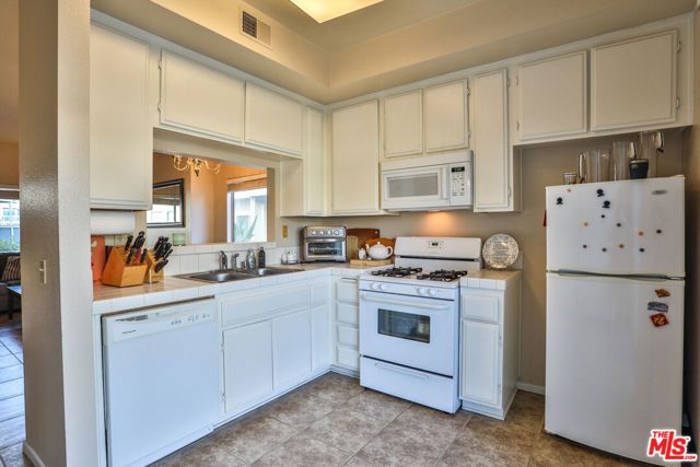 926 W Philadelphia Street 49, Ontario, CA 91762