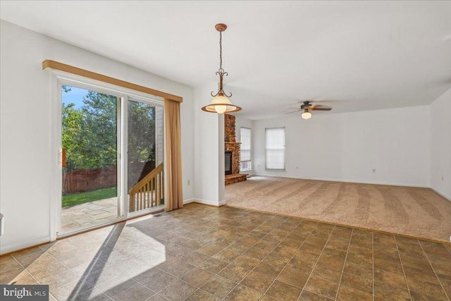 8737 HACKNEY DR, Bristow, VA 20136