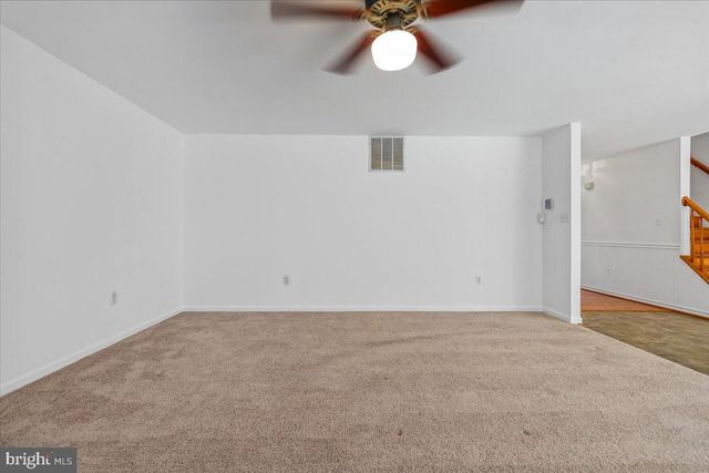 8737 HACKNEY DR, Bristow, VA 20136