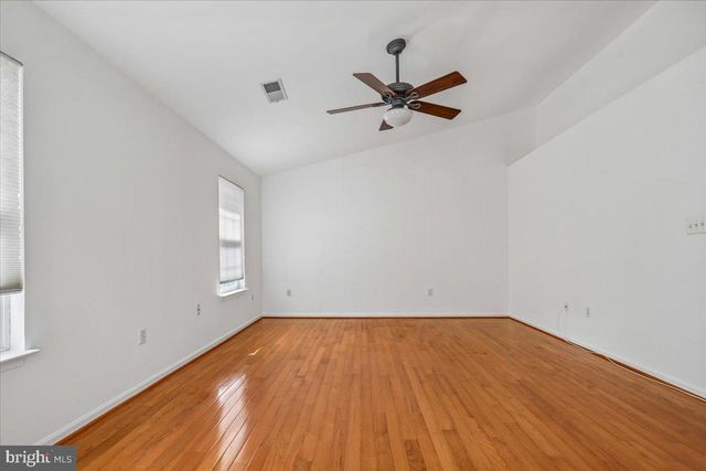 8737 HACKNEY DR, Bristow, VA 20136