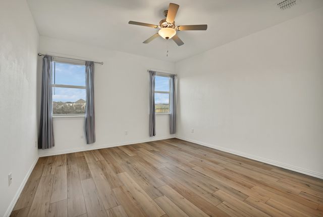 3204 Renaissance Drive, Denton, TX 76207