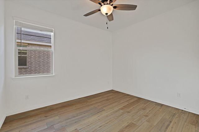 3204 Renaissance Drive, Denton, TX 76207