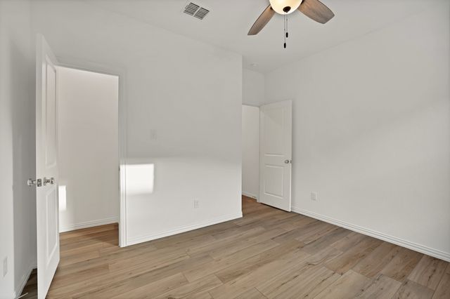 3204 Renaissance Drive, Denton, TX 76207