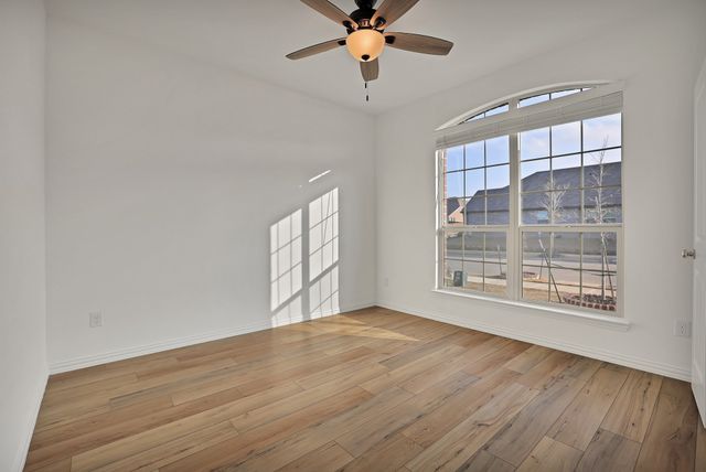 3204 Renaissance Drive, Denton, TX 76207