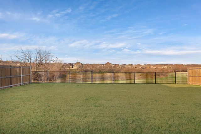 3204 Renaissance Drive, Denton, TX 76207