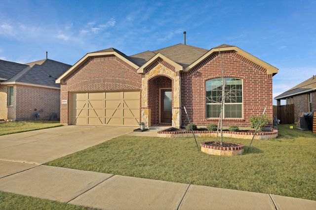3204 Renaissance Drive, Denton, TX 76207