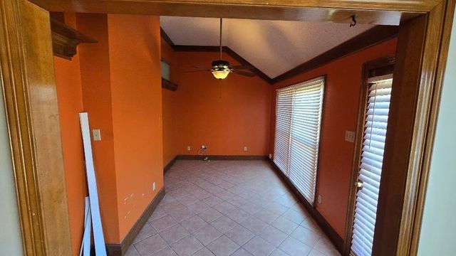 4290 CREEK MANOR LN, Memphis, TN 38125