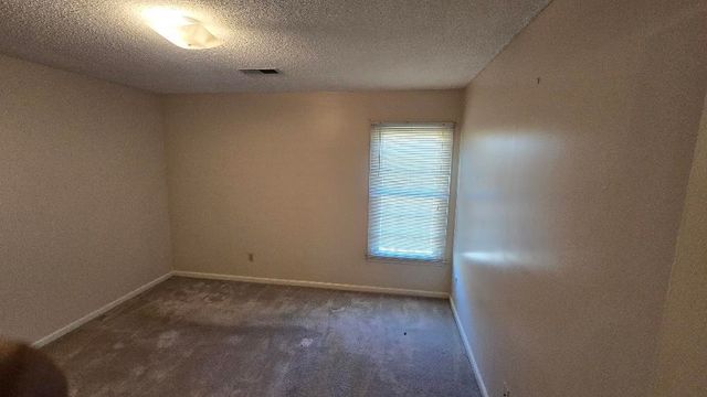 4290 CREEK MANOR LN, Memphis, TN 38125