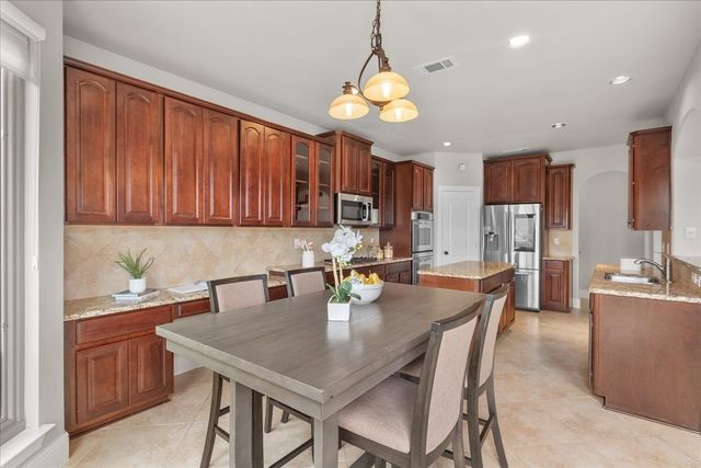 1220 Primrose Court, Desoto, TX 75115