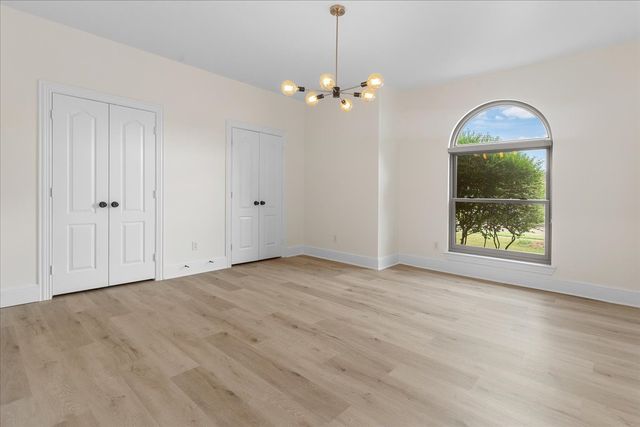 1220 Primrose Court, Desoto, TX 75115