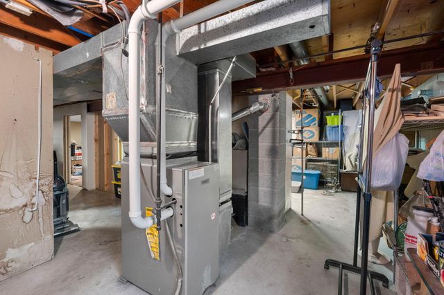 431 Skillman Avenue E, Maplewood, MN 55117