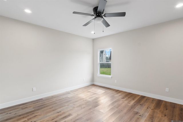 12056 Beauverde Ct, Baton Rouge, LA 70815