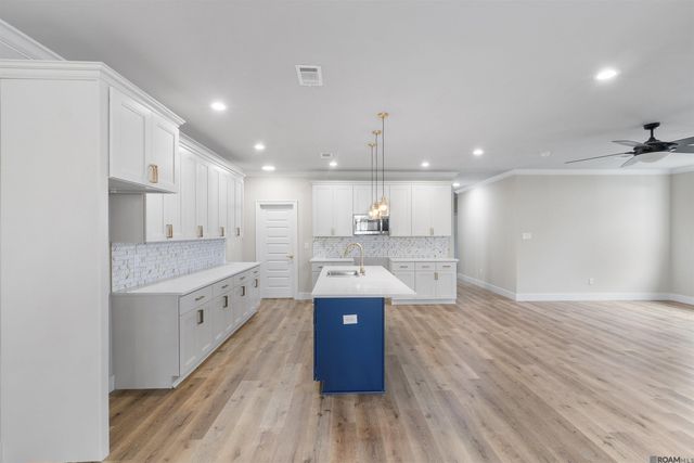 12056 Beauverde Ct, Baton Rouge, LA 70815