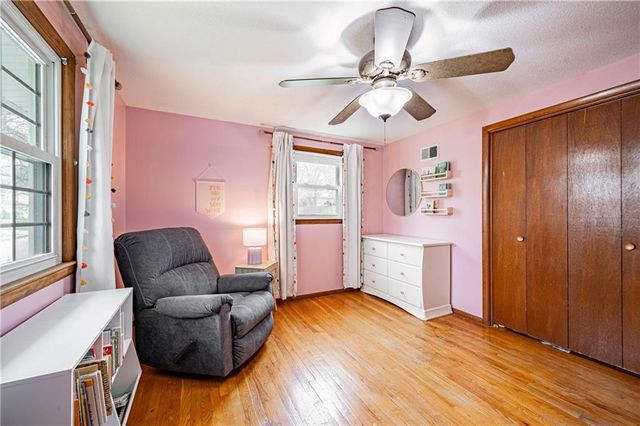 16828 E 31 Street S, Independence, MO 64055