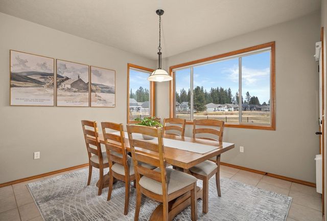 9617 W January Dr, Cheney, WA 99004