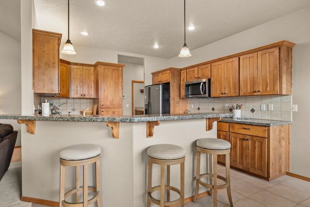 9617 W January Dr, Cheney, WA 99004