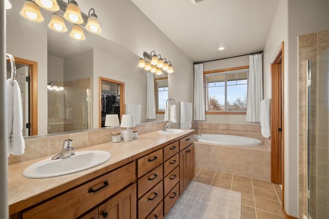 9617 W January Dr, Cheney, WA 99004