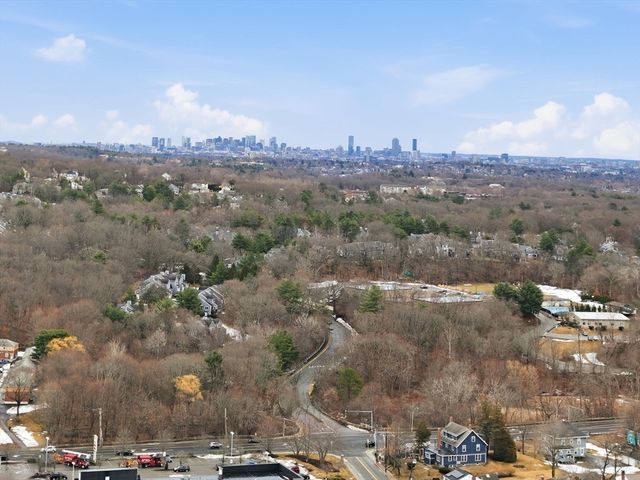 86 Indian Rd, Waltham, MA 02451