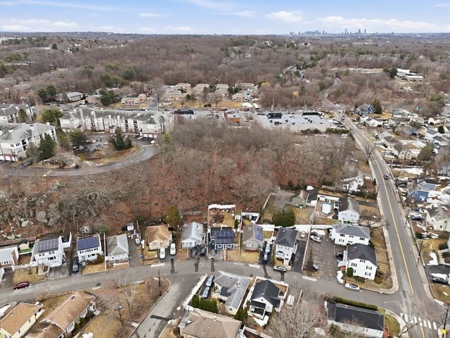 86 Indian Rd, Waltham, MA 02451