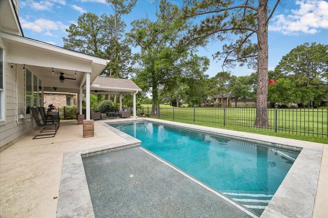 8015 Silver Lure Drive, Humble, TX 77346