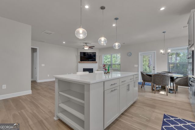 549 Colebrook Way, Peachtree City, GA 30269