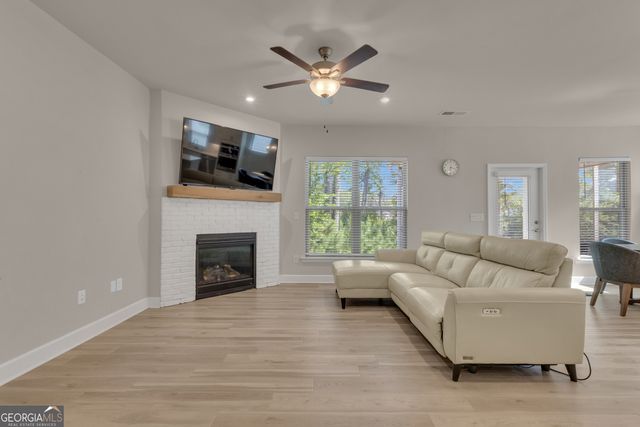 549 Colebrook Way, Peachtree City, GA 30269