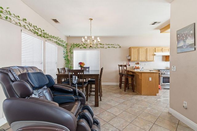 2147 Sorrel Dr, Turlock, CA 95380