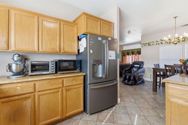 2147 Sorrel Dr, Turlock, CA 95380