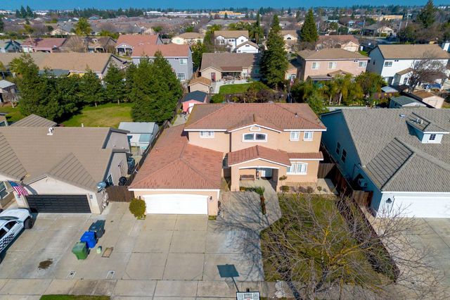 2147 Sorrel Dr, Turlock, CA 95380