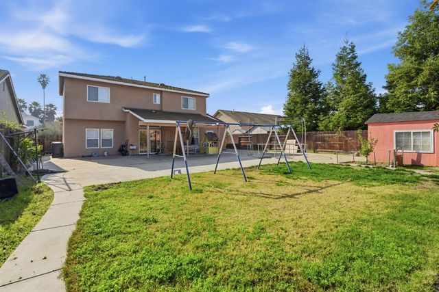 2147 Sorrel Dr, Turlock, CA 95380