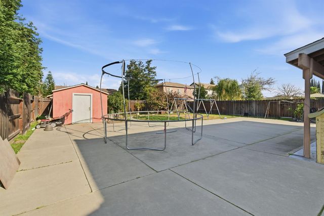 2147 Sorrel Dr, Turlock, CA 95380