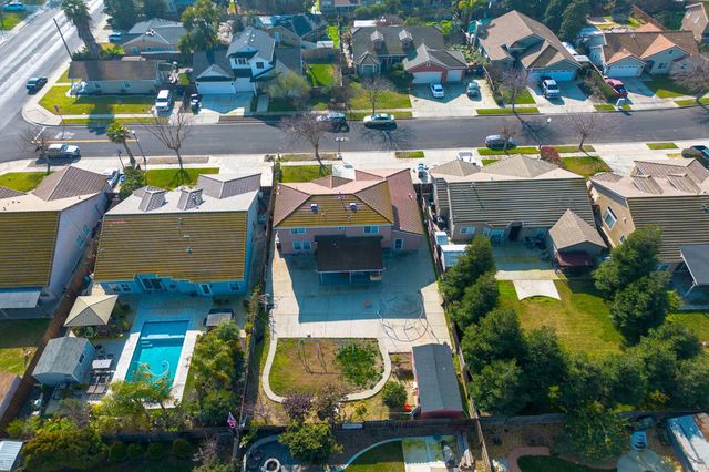 2147 Sorrel Dr, Turlock, CA 95380