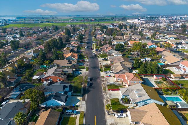 2147 Sorrel Dr, Turlock, CA 95380