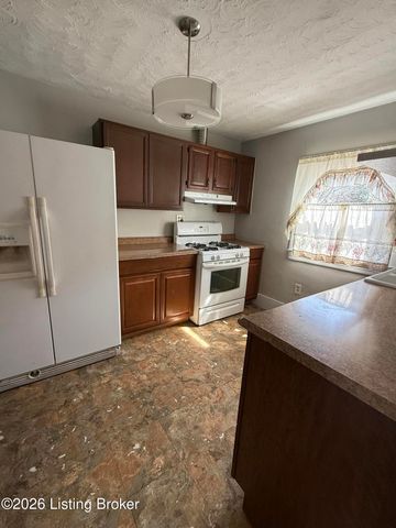 3851 S 5th St, Louisville, KY 40214