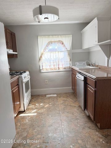 3851 S 5th St, Louisville, KY 40214