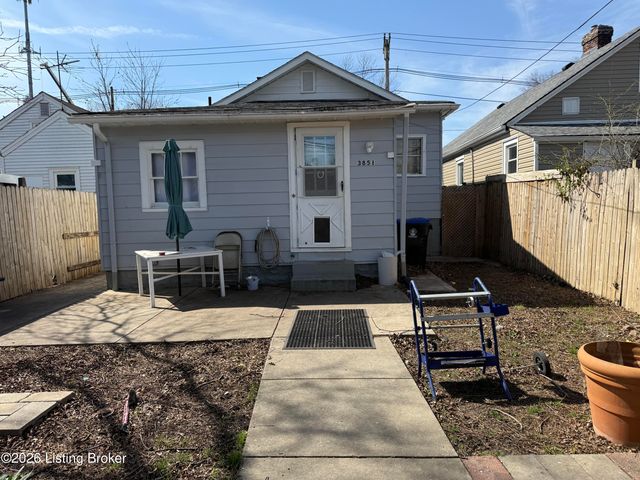 3851 S 5th St, Louisville, KY 40214