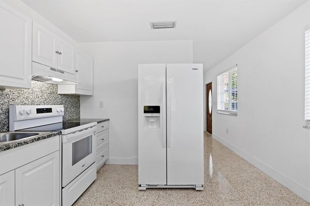 3500 SW 26th St A, Miami, FL 33133