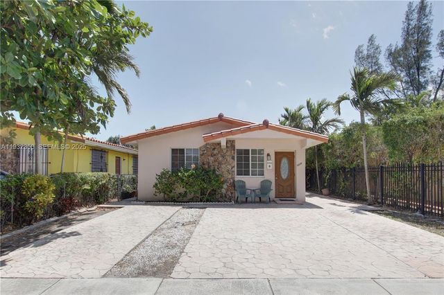 3500 SW 26th St A, Miami, FL 33133