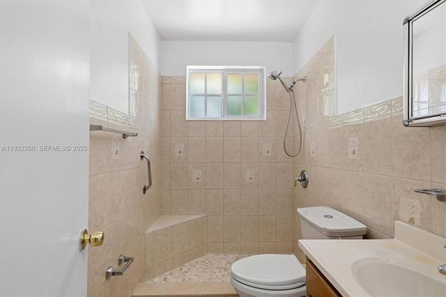 3500 SW 26th St A, Miami, FL 33133