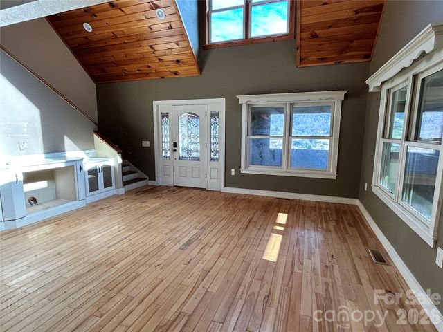 330 Potts Drive, Waynesville, NC 28785