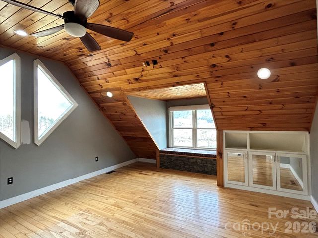 330 Potts Drive, Waynesville, NC 28785