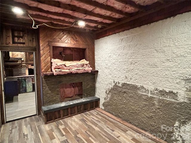 330 Potts Drive, Waynesville, NC 28785