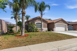 11910 Compass Avenue, Bakersfield, CA 93312