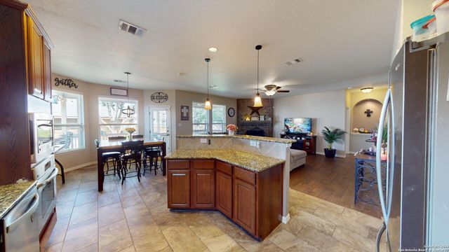 522 BALTUSTROL DR, Cibolo, TX 78108